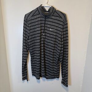 Nike running Gray Striped Long Sleeve Shirt‎ men’s size large